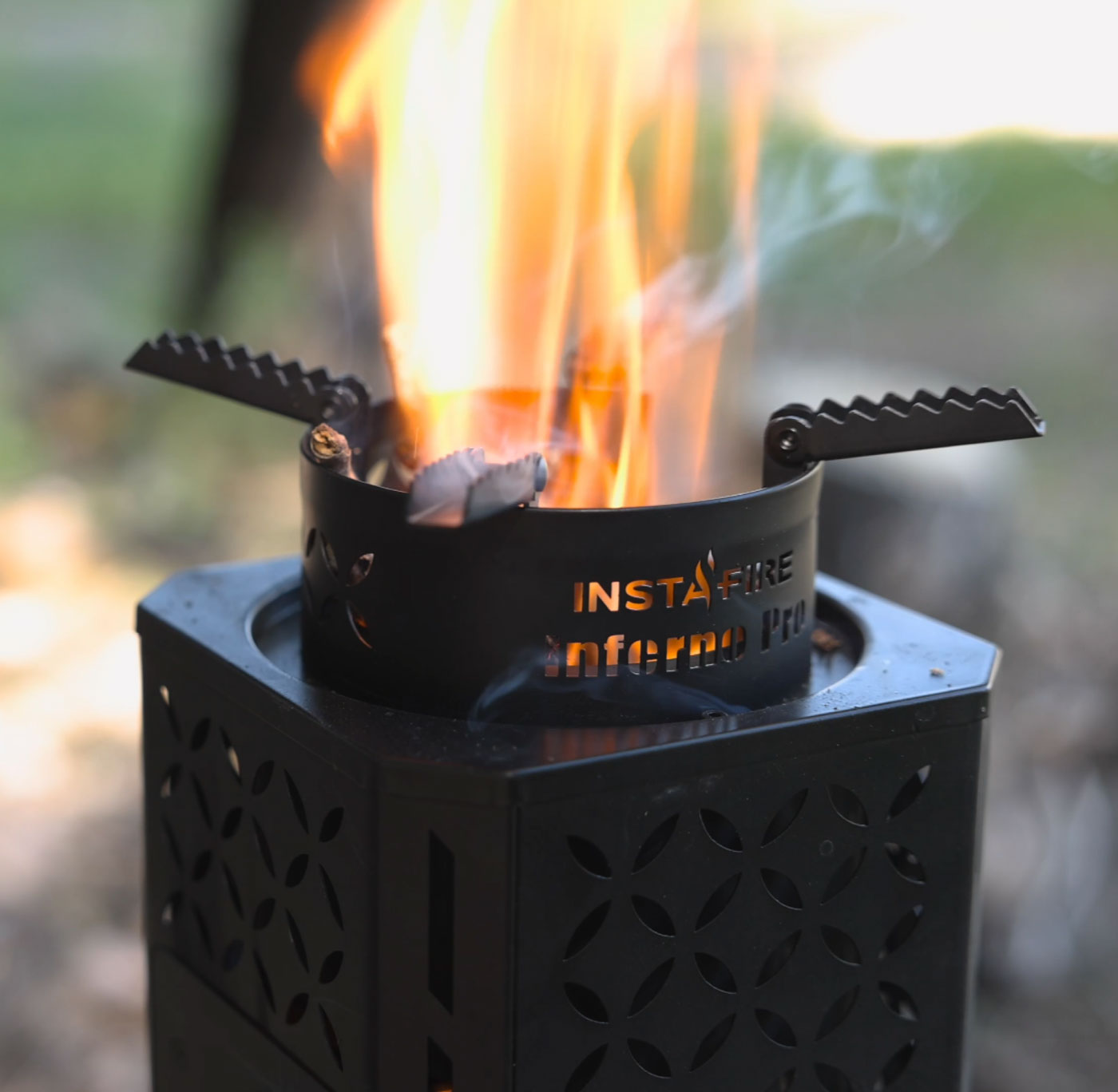 Inferno PRO Outdoor Biomass Stove by InstaFire